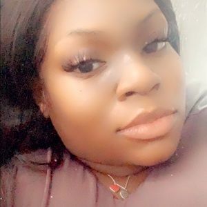 Meet your Posher, Shermia